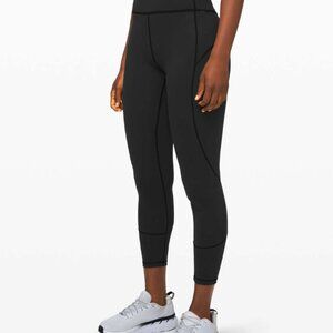 Lululemon In Movement Tight 25" *Everlux Size 6